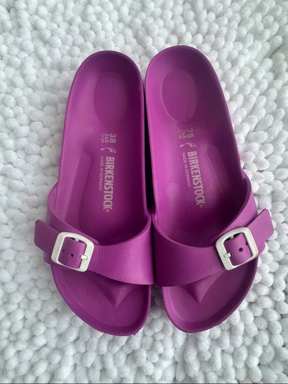 Birkenstock-Women-Madrid Eva Magenta Sandals.US Sz-7/ EUR-38.Germany